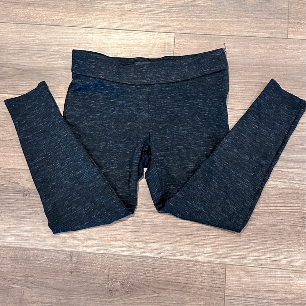 Ann Taylor Heathered Gray and Black Leggings with Side Zipper Size 4